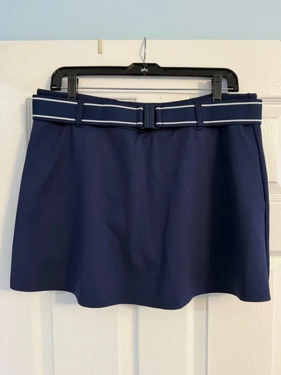 Women’s Greyson Navy Belted A-Line Women's Skort - Picture 1 of 2